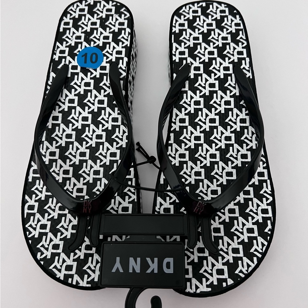 DKNY Women Shoe Flip Flop‎ Platform Sandals, Size 10, black/white, NWT
